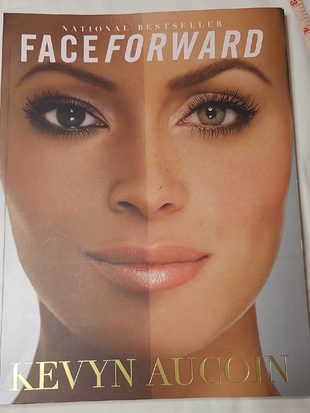 Kevyn Aucoin Face Forward Makeup Guide – Natural Tan Skin Tones